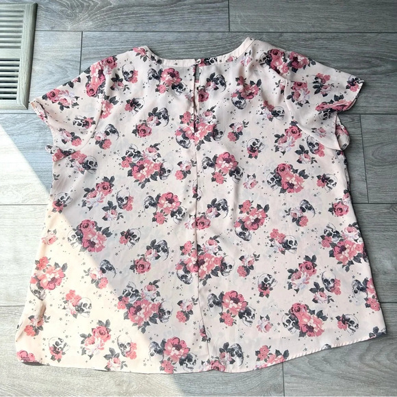Torrid Floral  Georgette Cutout Blouse - Picture 14 of 15